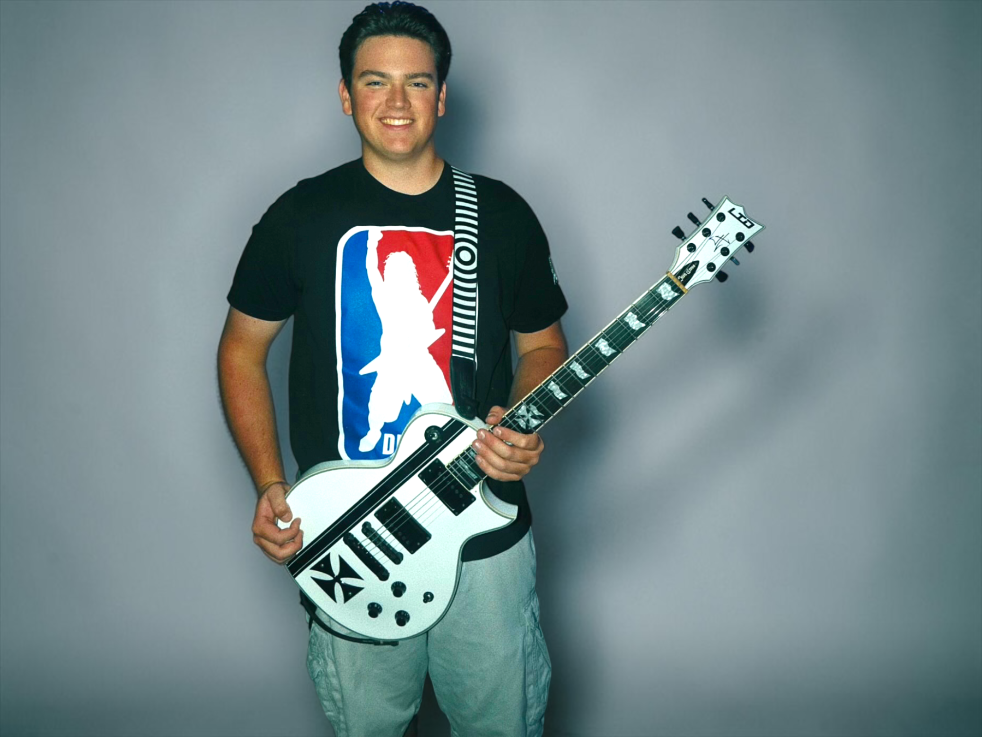 Garrett Hardee — Lead Guitar, Vinyl Revival 75